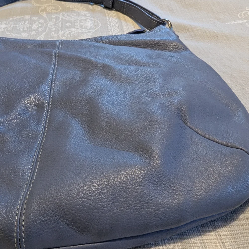 Coach Penelope F19045 hobo bag in cornflower blue pebble leather - Picture 5 of 14